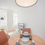 Liiiving In Porto - Alegria Charming Apartment
